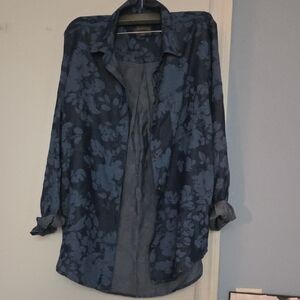 Woman'sBlue Floral Shirt